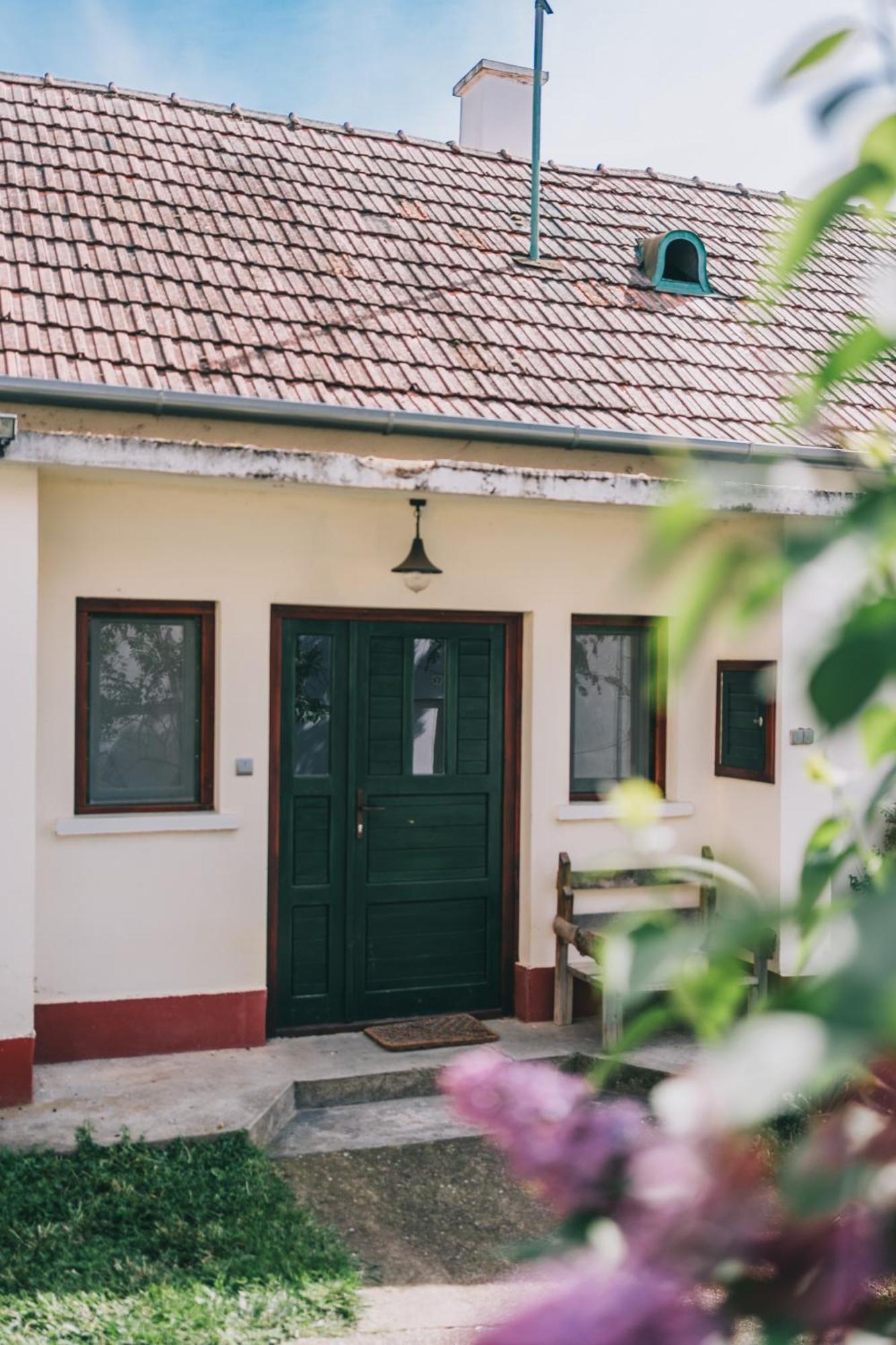 Feher Barany Apartment Szigliget Exterior foto